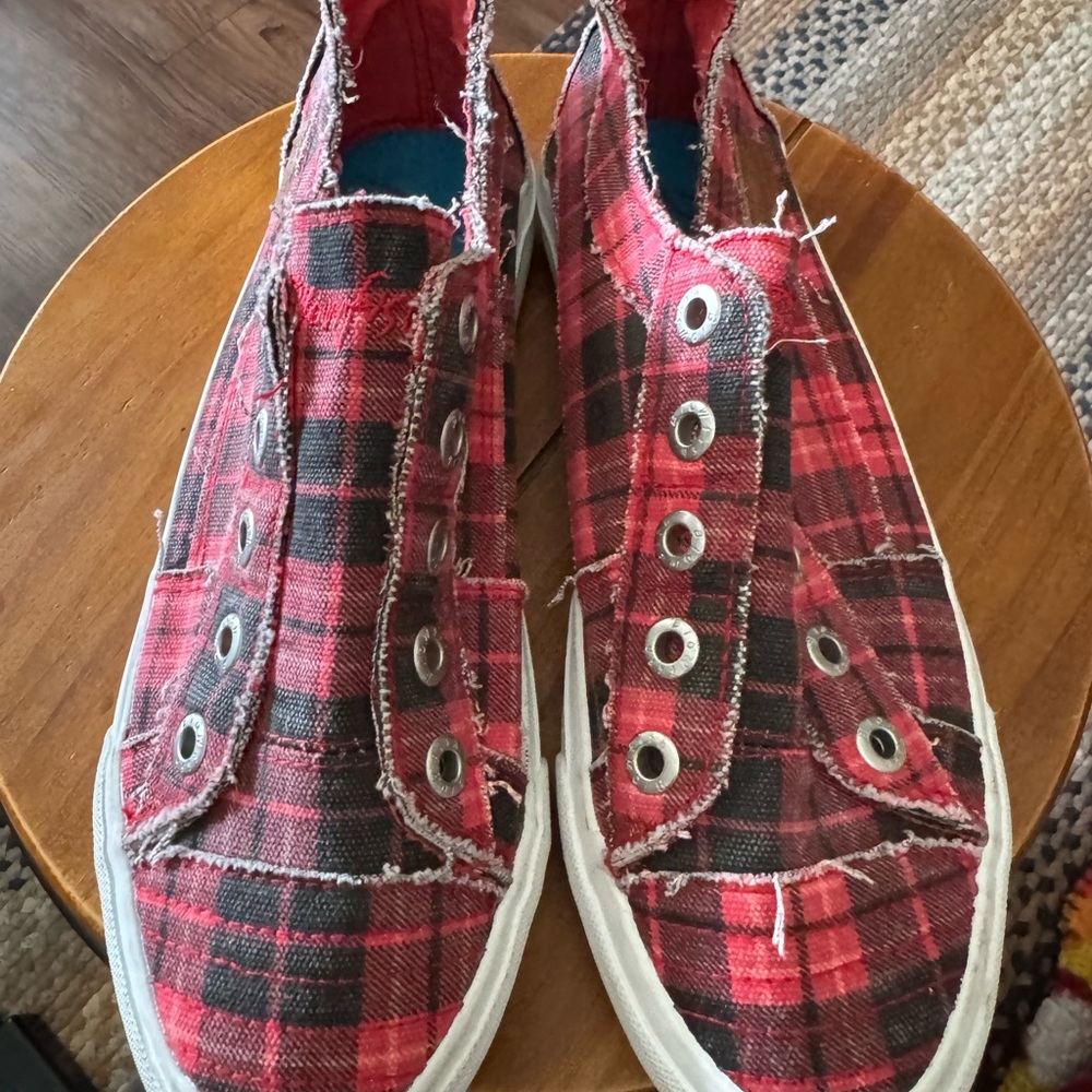 Red and Black Plaid Slip-On Sneakers with White Sole